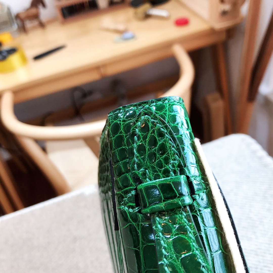 에르메스 미니 켈리백22 버트폰스 은장 샤이니 악어가죽